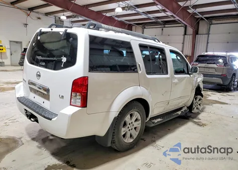 2005 Nissan Pathfinder Le z USA, uszkodzony, nr VIN 5N1AR18WX5C720318